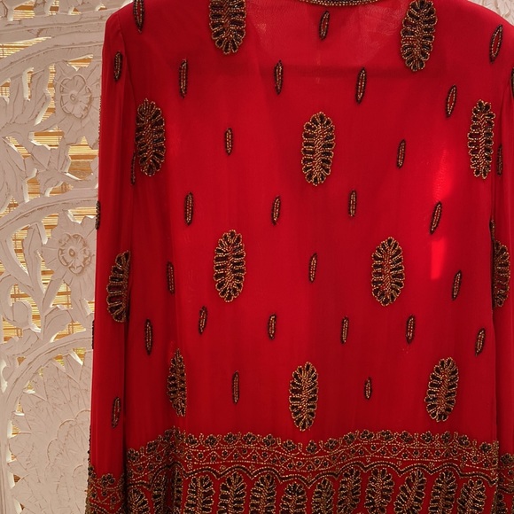 Glamorous red silk  embellished Silk women’s vintage jacket-Medium - Picture 14 of 16